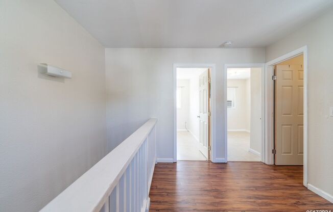 2BR/1BA/2PKG in the Great location/ Waipahu-Lower
