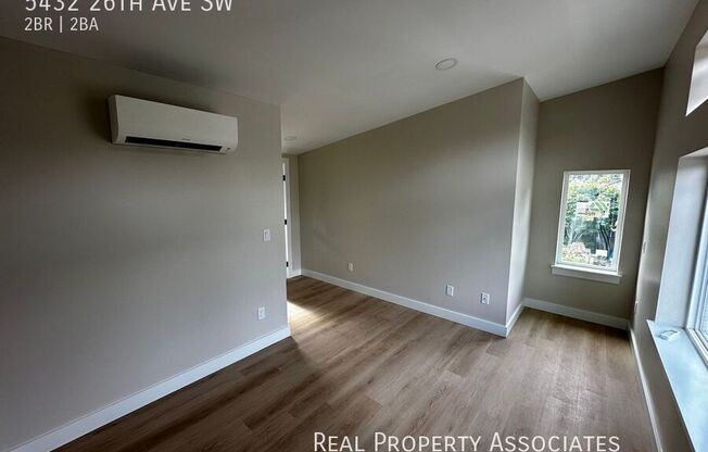 5432 26 AVE SW