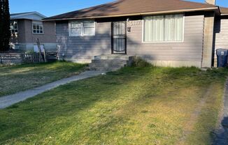 6117 N. Maple St.