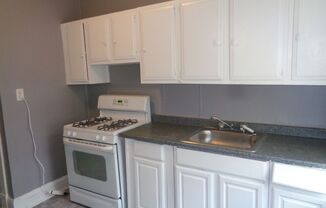 3 beds, 1 bath, $1,400