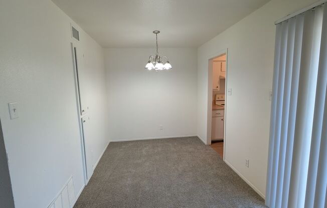1 bed, 1 bath, 784 sqft, $790, Unit 51-B