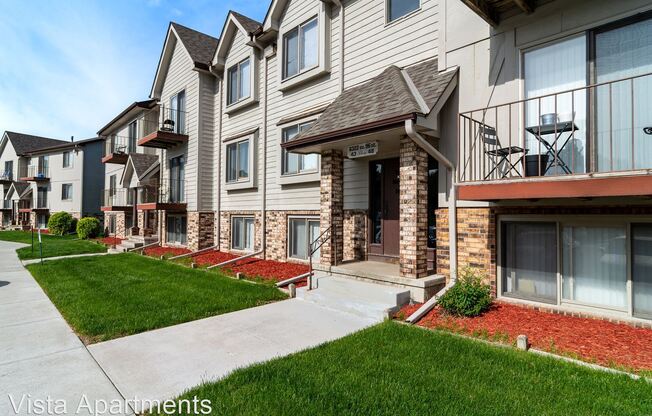 Vista Apartments