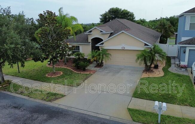 11404 HOLMBRIDGE LN