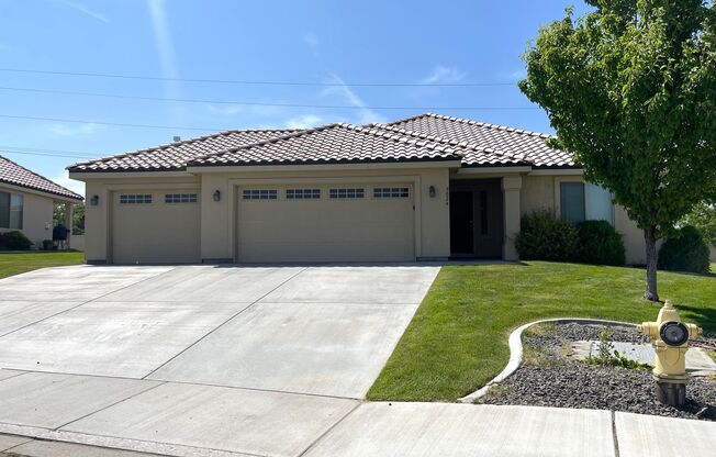 Gorgeous Home in Fountain Hills!