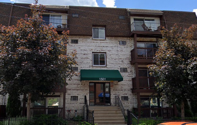 1 bed, 1 bath, 550 sqft, $1,195, Unit 411