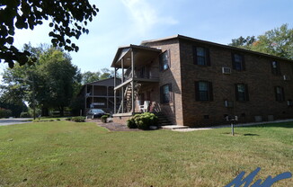 1434 E MAIN ST