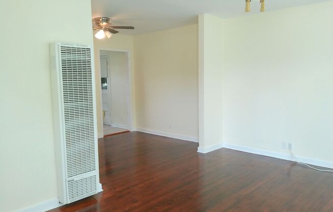 4229 Junior Terrace - 2/Bed 1/Bath - $1495/month