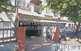 2 bed, 2 Bath Condo with Community Pool