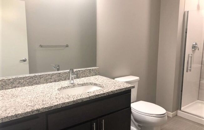 1 bed, 1 bath, 698 sqft, $1,425, Unit 301