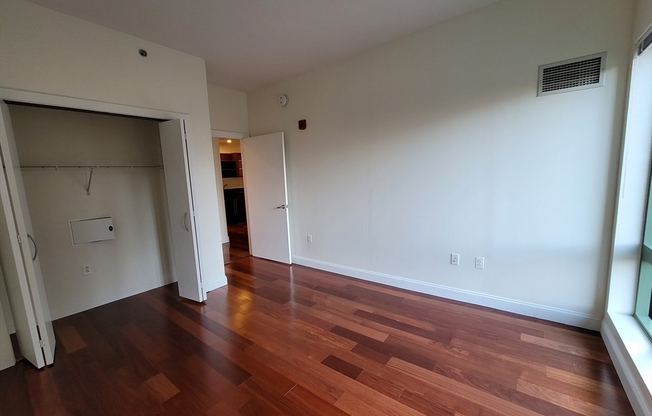 1 bed, 1 bath, 644 sqft, $3,100, Unit 326