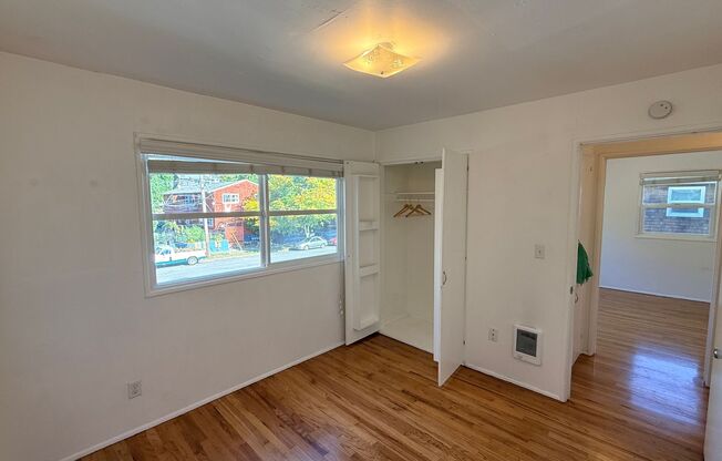 2 beds, 1 bath, 801 sqft, $1,799, Unit 3020-06