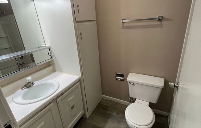 1 bed, 1 bath, 769 sqft, $1,109, Unit 7530-03