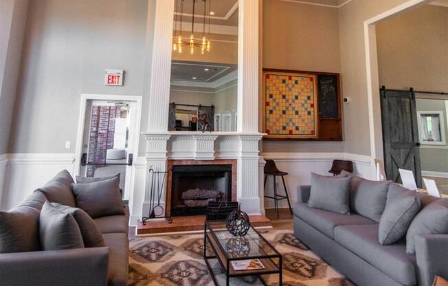 Sycamore Farms - Lounge - Weidner