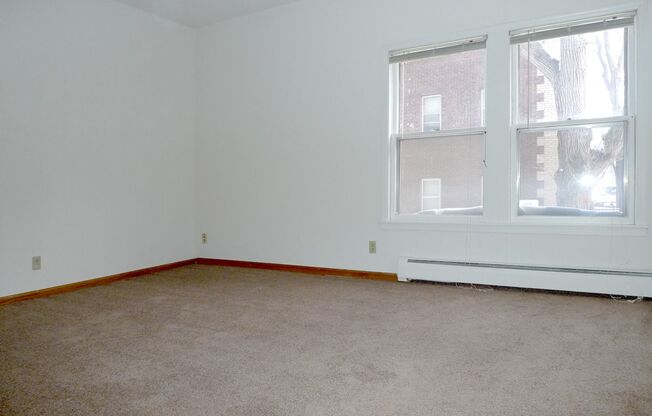 1 bed, 1 bath, 410 sqft, $1,195, Unit 16 - 104