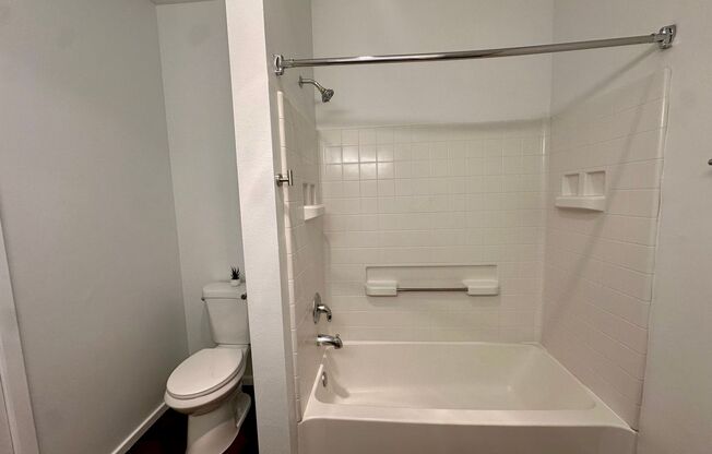 2 beds, 2 baths, 1,237 sqft, $3,399, Unit Unit 506