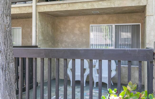 1 bed, 1 bath, 630 sqft, $1,975, Unit 027