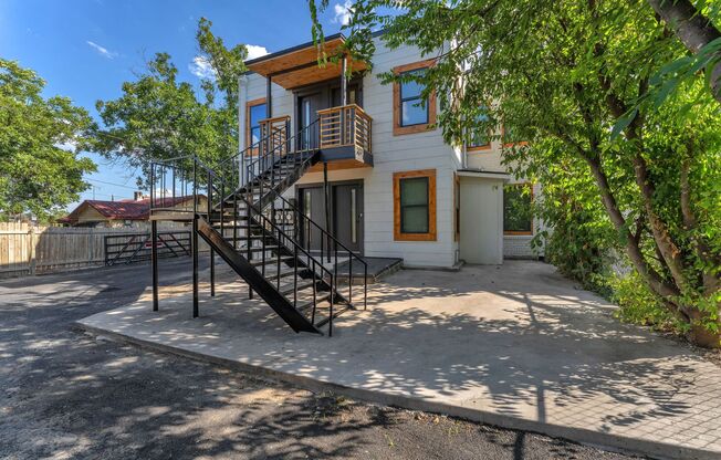 1505 W WOODLAWN: GORGEOUS BRAND NEW MODERN 2BED 1BATH!