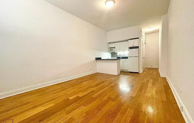 Studio, 1 bath, $2,350, Unit 2-A