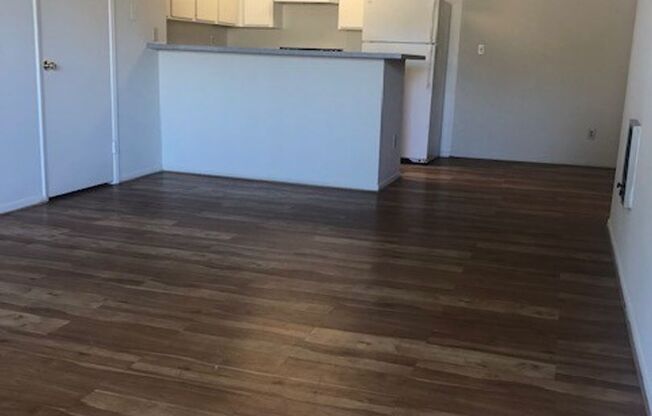 1 bed, 1 bath, 674 sqft, $1,895, Unit 183