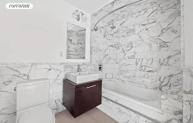 107 E 31 ST