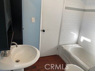 1 bed, 1 bath, 570 sqft, $2,200