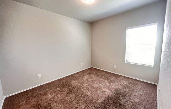 7427 CAPSTONE RDG