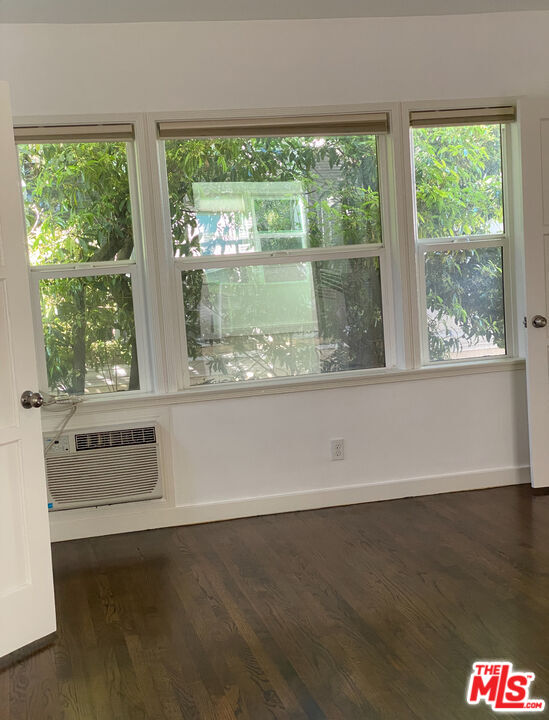 1440 S SHERBOURNE DR