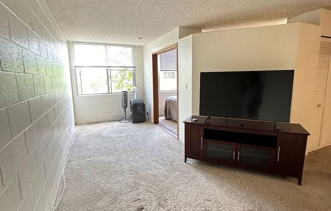 1 bed, 1 bath, $1,800