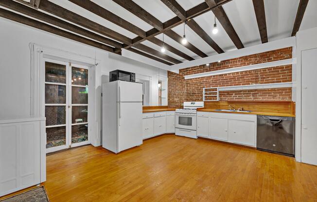 741 PRESIDENT ST
