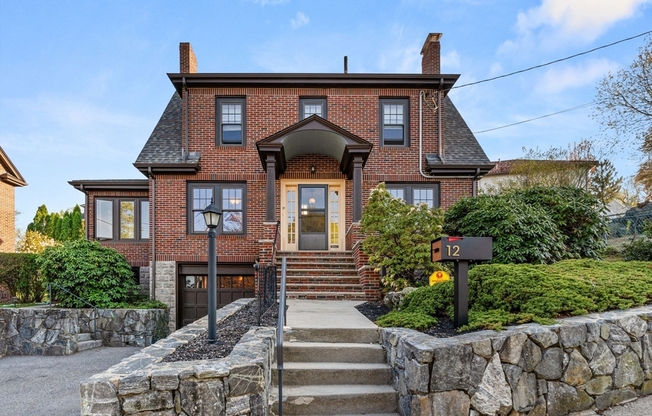 12 ENDICOTT RD