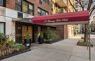 39 GRAMERCY PARK N