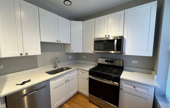 2 beds, 1 bath, $1,875, Unit 1739 #3