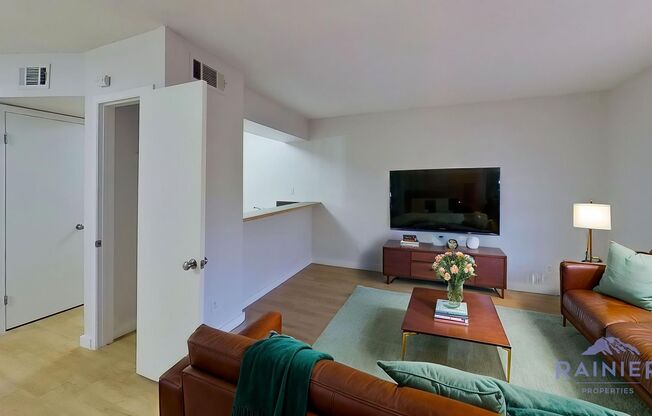 1 bed, 1 bath, 700 sqft, $1,054, Unit LAW11-313