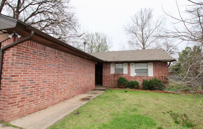 2124 Allenhurst - 3 Bd/1.5 Ba - Norman, OK