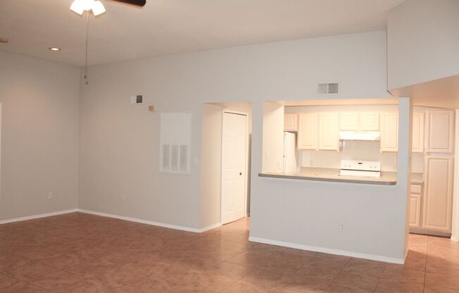 2 beds, 2 baths, $1,599