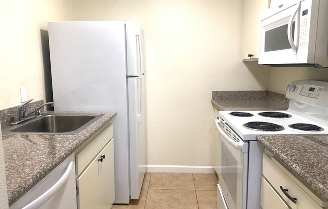 1 bed, 1 bath, 750 sqft, $1,999, Unit 52