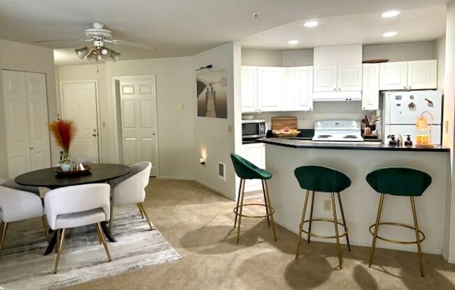 2 beds, 2 baths, 1,004 sqft, $2,495, Unit 102