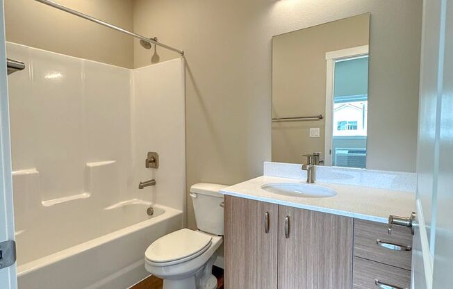 3 beds, 2.5 baths, 1,026 sqft, $2,310, Unit 4616