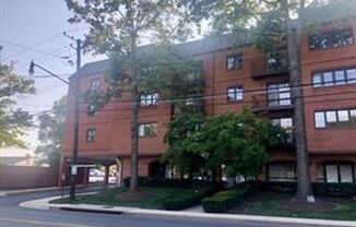 VERY SPACIOUS CONDO ON 3RD FLOOR WITH ELEVATOR