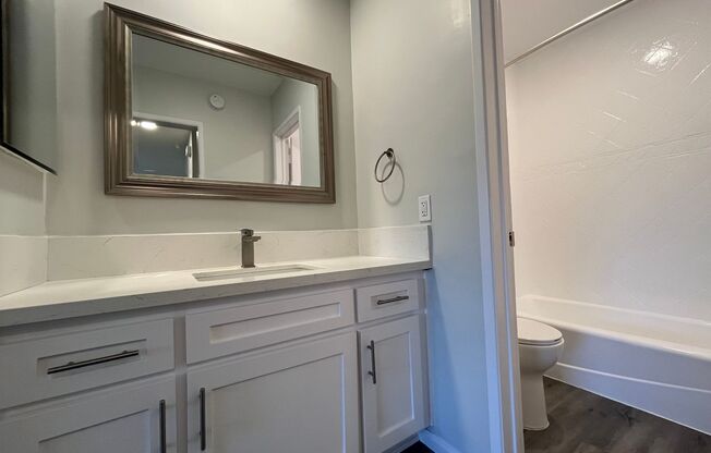 1 bed, 1 bath, 695 sqft, $1,998, Unit 317