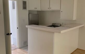 1 bed, 1 bath, $2,180, Unit 03