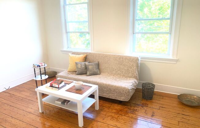 64 Furnace St, Apartment 3B