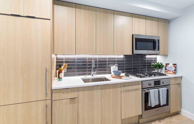 1 bed, 1 bath, 572 sqft, $2,395, Unit 104