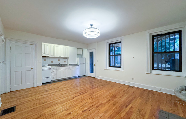 231 CLERMONT AVE
