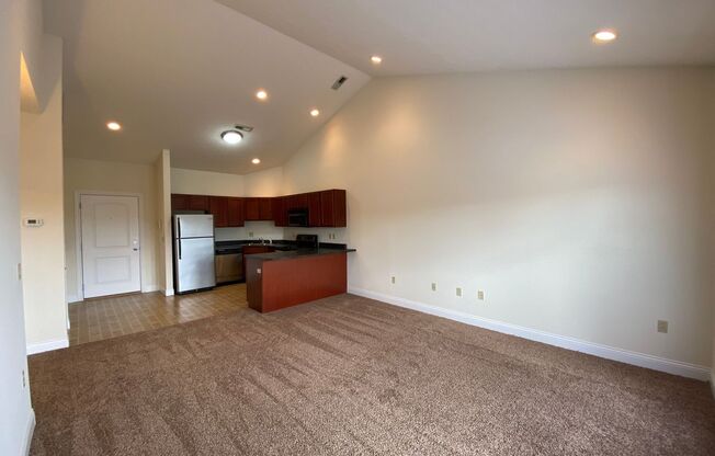 1 bed, 1 bath, 775 sqft, $995, Unit Apt. G