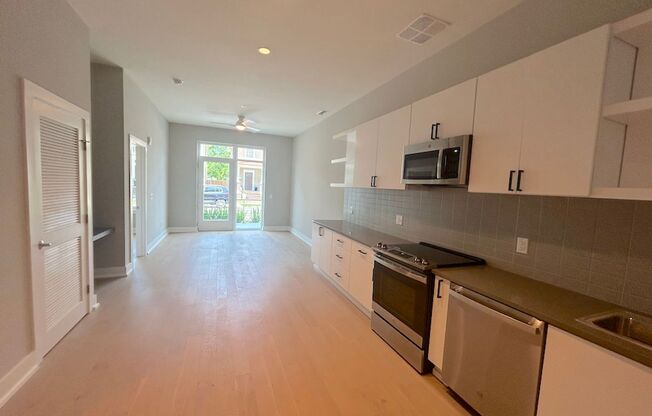 1 bed, 1 bath, 668 sqft, $1,625, Unit #111