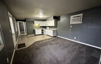 2 beds, 1 bath, 882 sqft, $750, Unit #3