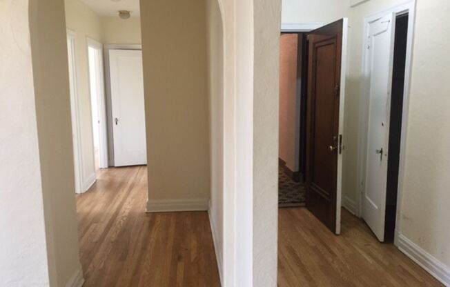 2 beds, 2 baths, 1,303 sqft, $2,150, Unit New King Edward  302