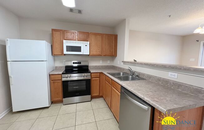 Spacious 3 Bedroom Home in Crestview!