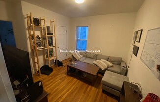 250 BROOKLINE ST